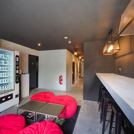 Oyo 89635 Modular Langkawi Capsule Hotel Padang Mat Sirat ภายนอก รูปภาพ