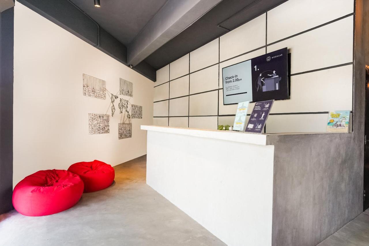 Oyo 89635 Modular Langkawi Capsule Hotel Padang Mat Sirat ภายนอก รูปภาพ