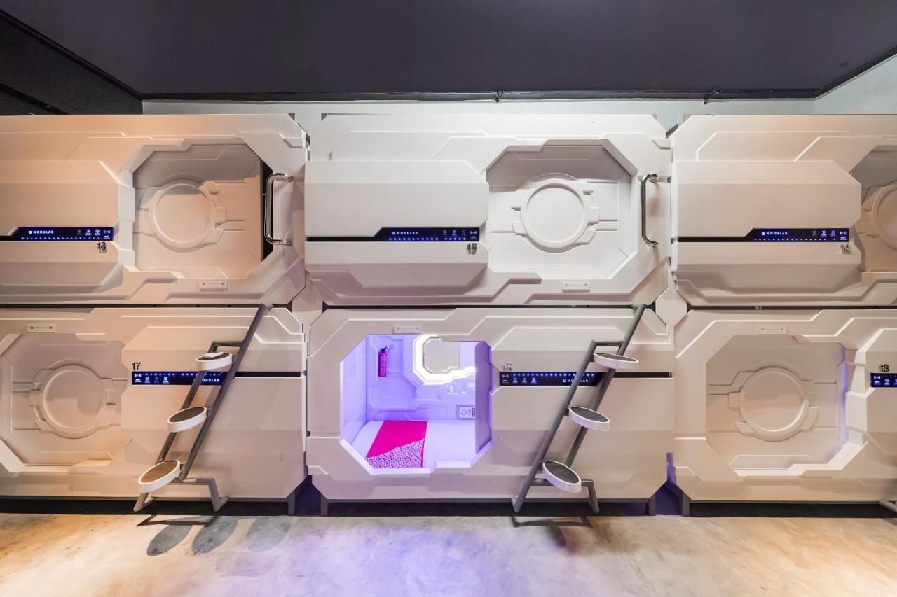 Oyo 89635 Modular Langkawi Capsule Hotel Padang Mat Sirat ภายนอก รูปภาพ